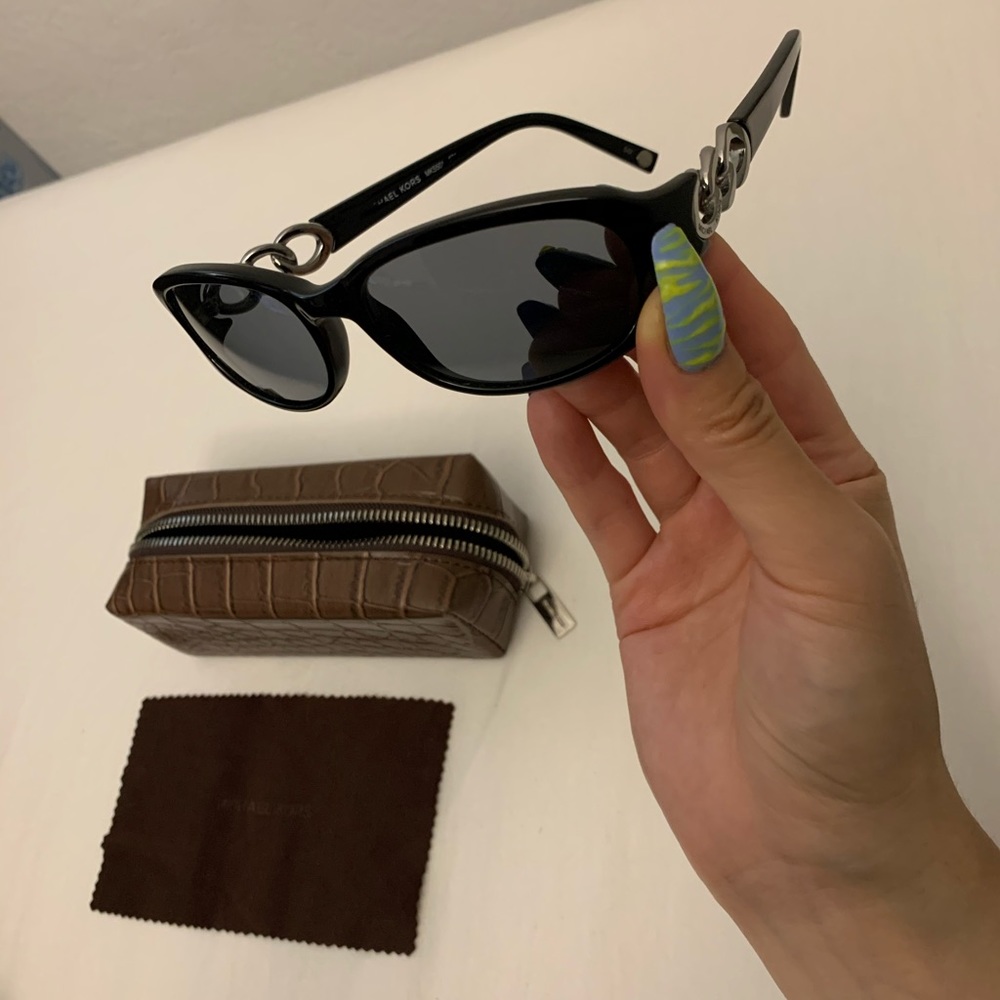 Michael Kors MKS501 Black silver chain sunglasses